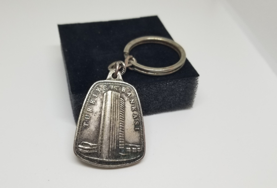 GÜMÜŞ KAPLAMA ANTİKA İŞ BANKASI ANAHTARLIK