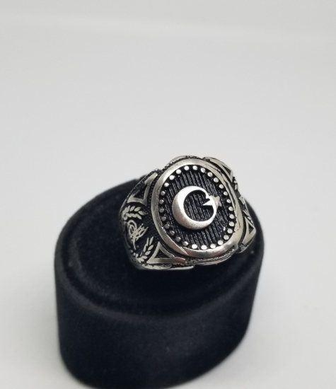 KABARTMA İŞÇİLİKLİ VE AY YILDIZLI GÜMÜŞ YÜZÜK