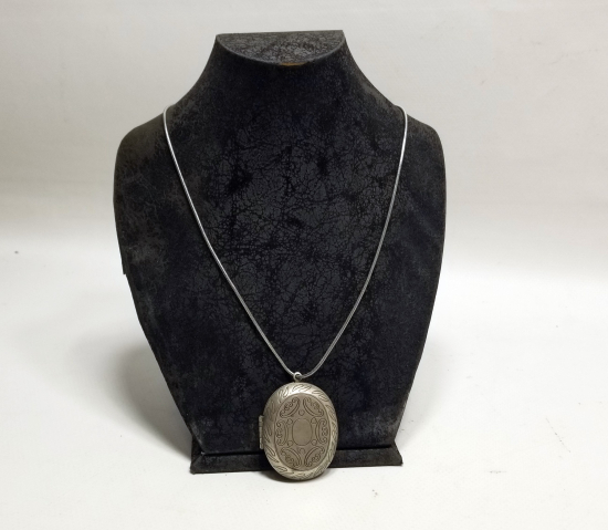 GÜMÜŞ KAPLAMA ANTİKA KOLYE FOTOĞRAFLIK