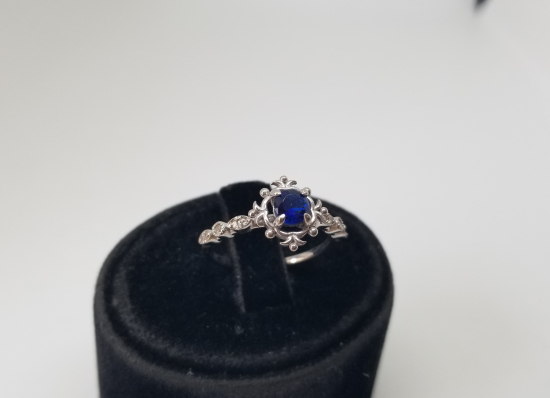 PIRLANTA VE SAFİR TAŞLI ÖZEL YAPIM YÜZÜK