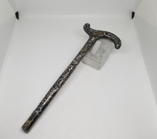 KABARTMA İŞÇİLİKLİ ANTİKA GÜMÜŞ BASTON SAPI