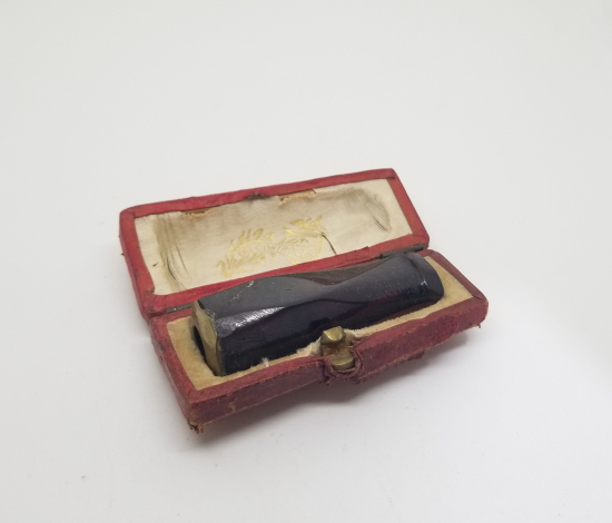 ORİJİNAL KUTUSUNDA OSMANLI DÖNEMİ ATEŞ KEHRİBARI SİGARA AĞIZLIĞI