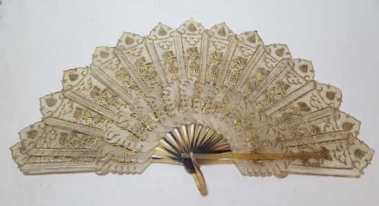 KOMPLE BOYNUZDAN MAMÜL ANTİKA YELPAZE