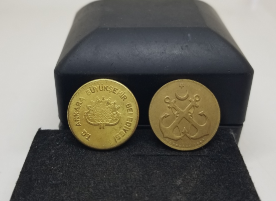 İKİ ADET ANTİKA JETON