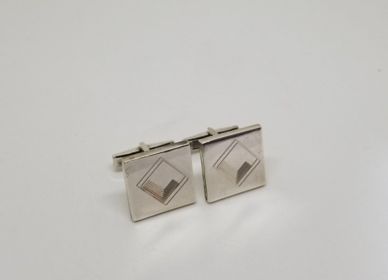 KABARTMA İŞÇİLİKLİ ANTİKA KOL DÜĞMESİ