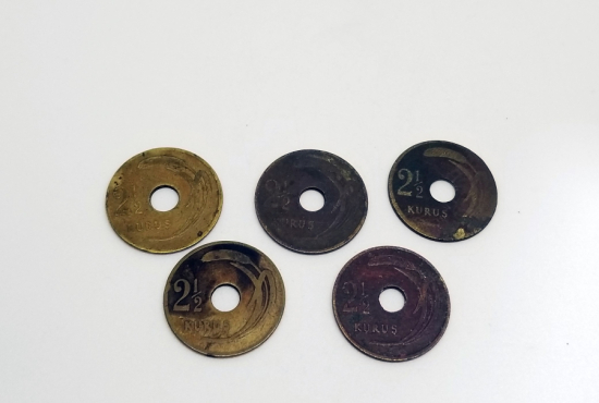 KOLEKSİYONLUK 1948-1949 YILI DELİKLİ 2.5 KURUŞ LOTU