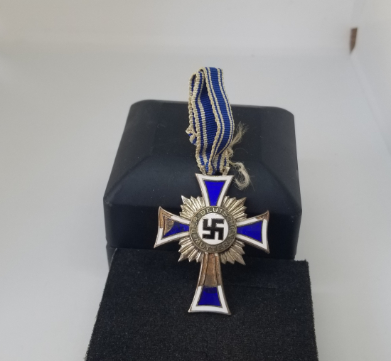 1938 NAZİ ALMAN ANNELİK ŞEREF MADALYASI