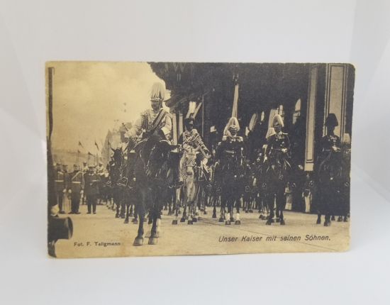 1. DÜNYA SAVAŞI DÖNEMİ İMPARATOR 2. WILLHELM VE PRENSLERİN GEÇİT TÖRENİ KONULU NADİR KARTPOSTAL