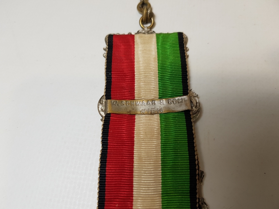 1. DÜNYA SAVAŞI SUBAY TİPİ NİŞAN FORMLU CEP SAATİ SALLAMASI