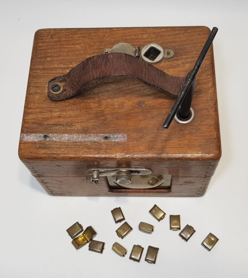 GÜVERCİN YARIŞ SAATİ