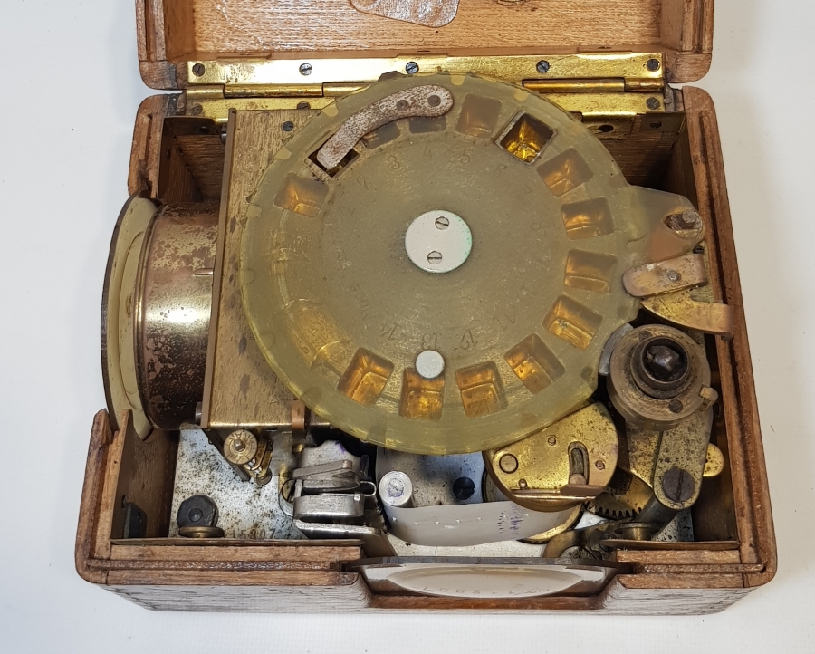 GÜVERCİN YARIŞ SAATİ