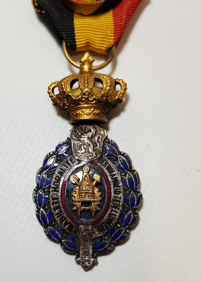 İPEK ASKILI, MİNELİ GÜMÜŞ MADALYA