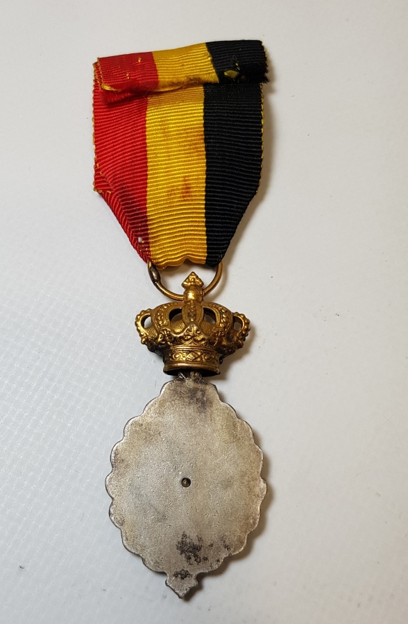 İPEK ASKILI, MİNELİ GÜMÜŞ MADALYA