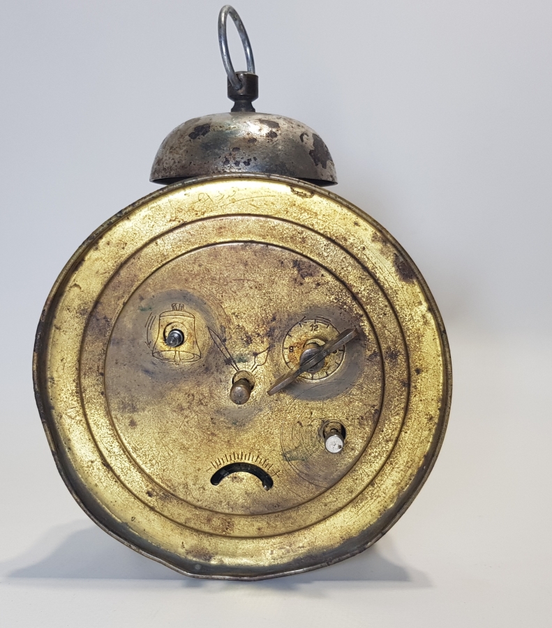 KADRANI OSMANLICA İSVİÇRE ŞİRKETİ YAZILI MASA SAATİ