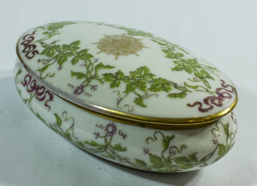 LIMOGES DAMGALI EL BOYAMA PORSELEN KUTU