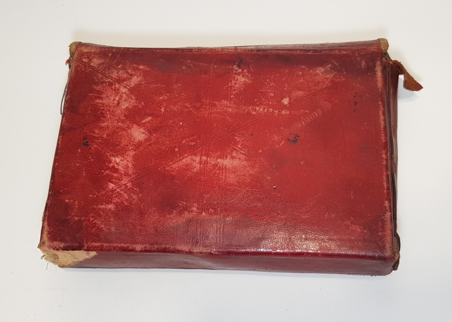 OSMANLI DÖNEMİ CEYLAN DERİSİNDEN MAMUL KUR'AN-I KERİM KABI