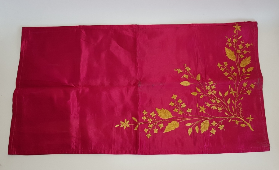 OSMANLI DÖNEMİ İPEK ATLAS KINA BOHÇASI