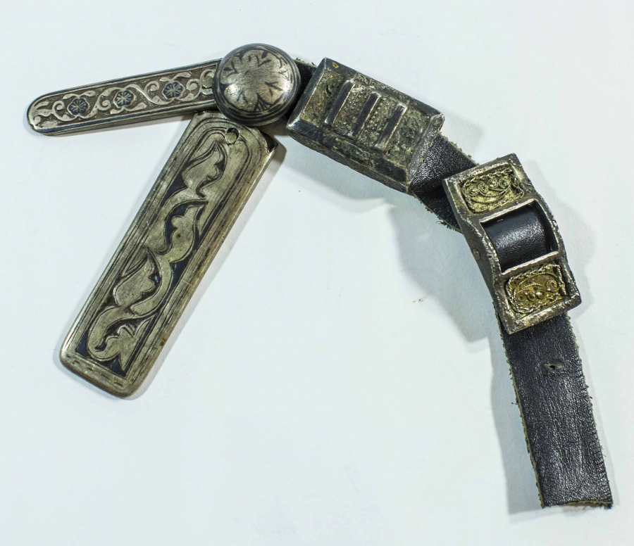 SAVATLI GÜMÜŞ ÇERKES KEMER TOKASI