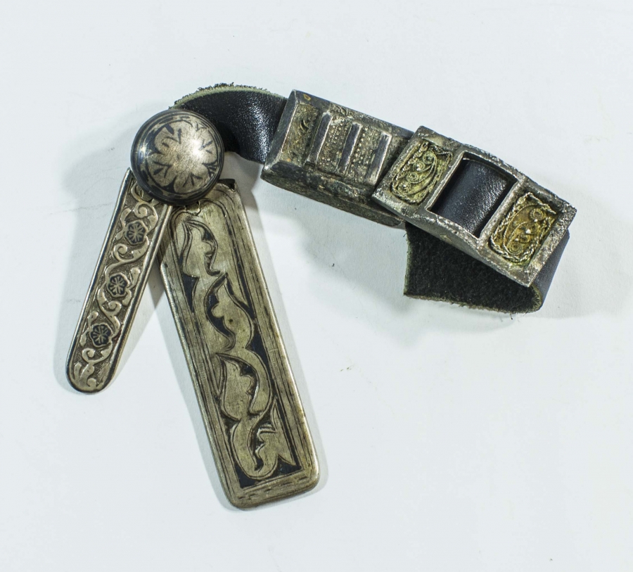 SAVATLI GÜMÜŞ ÇERKES KEMER TOKASI