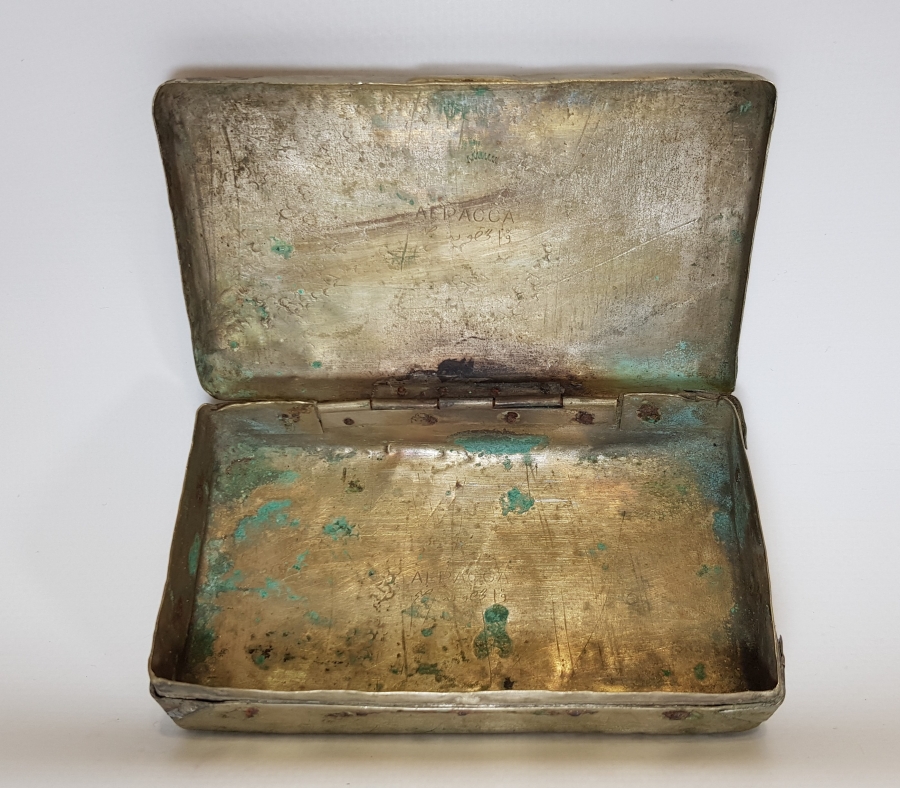 1915 TARİHLİ OSMANLICA YAZILI ALPAKA TÜTÜN TABAKASI