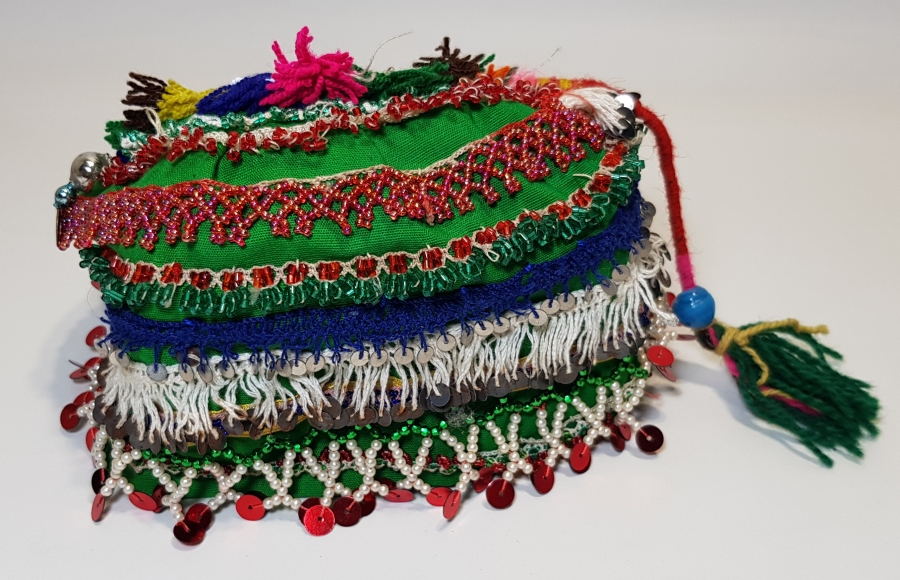 BALIKESİR YÖRESİ GELİN FESİ