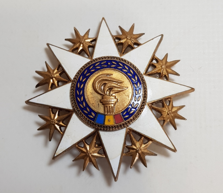 ROMANYA KÜLTÜR NİŞANI 