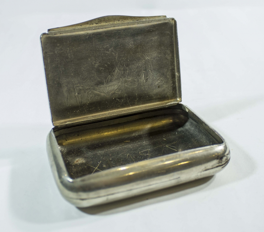 AYASOFYA CAMİİ TEMALI OSMANLICA YAZILI TÜTÜN TABAKASI