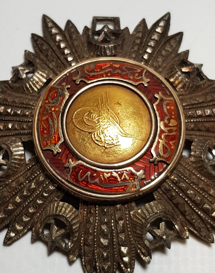 3. DERECE MECİDİ NİŞANI