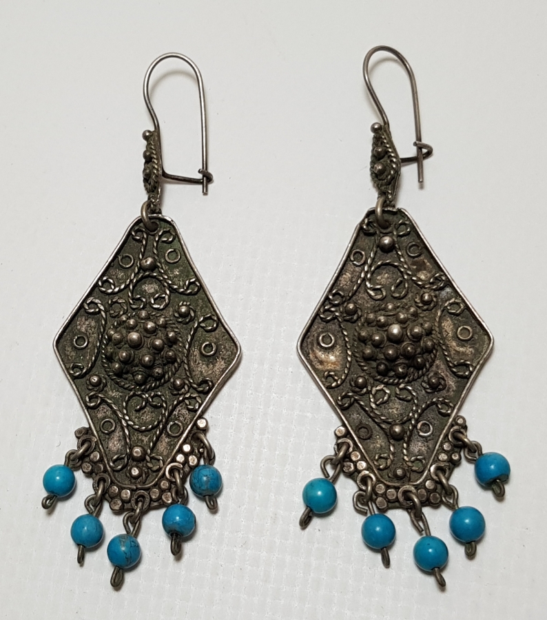 CUMHURİYET İLK DÖNEM EL YAPIMI GÜVERSELİ GÜMÜŞ KÜPE