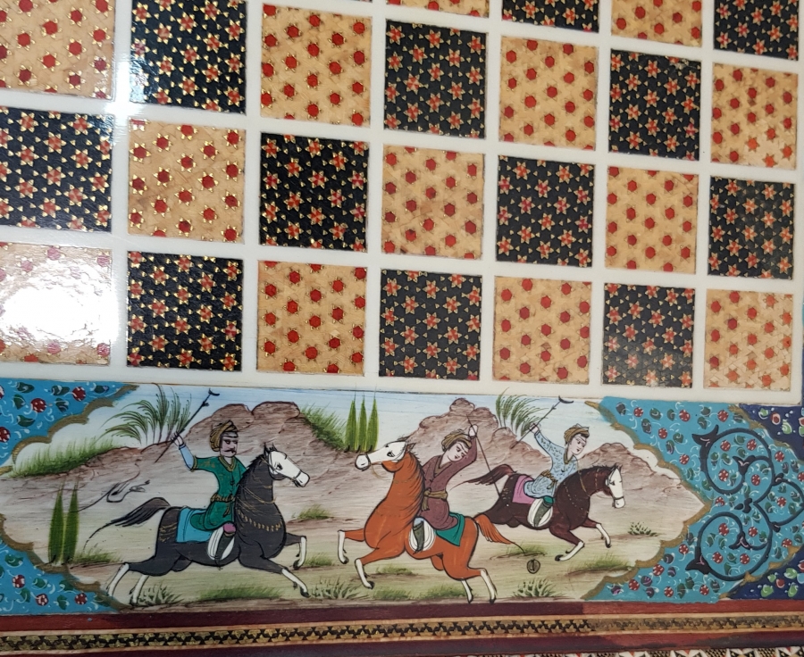 ÖZEL YAPIM MARKÜTERİ VE MİNYATÜRLÜ TAVLA