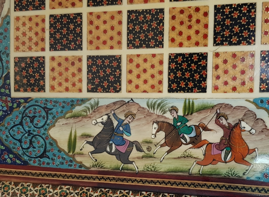 ÖZEL YAPIM MARKÜTERİ VE MİNYATÜRLÜ TAVLA