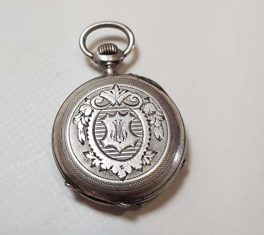 1895 TARİHLİ VE İNSİYALLİ GÜMÜŞ CEP SAATİ