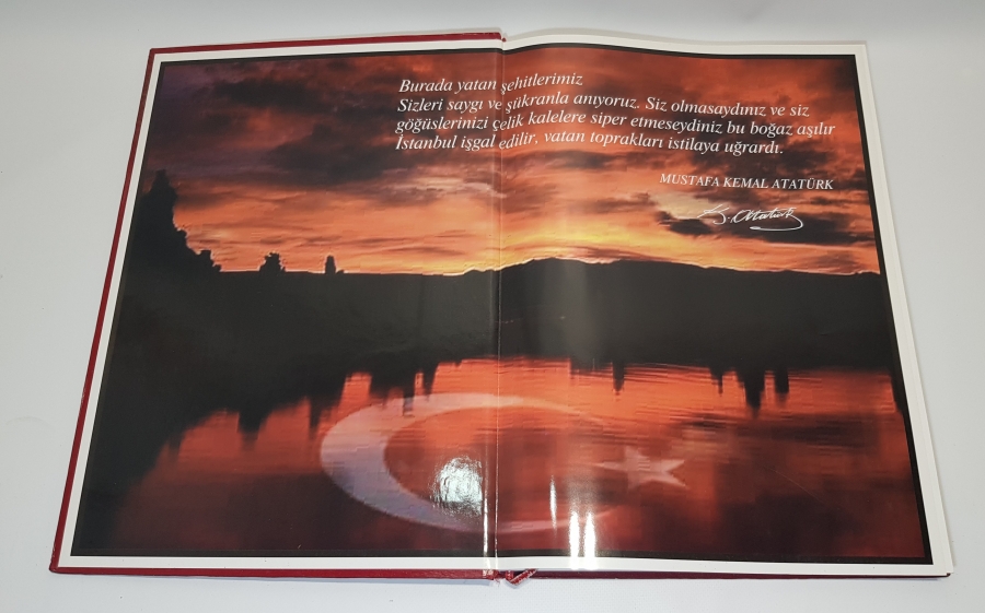 BELGESEL KİTAP: ATATÜRK VE KURTULUŞ SAVAŞI 