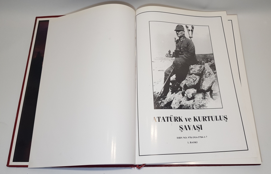 BELGESEL KİTAP: ATATÜRK VE KURTULUŞ SAVAŞI 