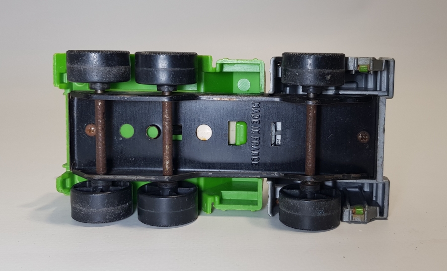 FRANSIZ ÜRETİMİ JOUSTRA MARKA ANTİKA OYUNCAK