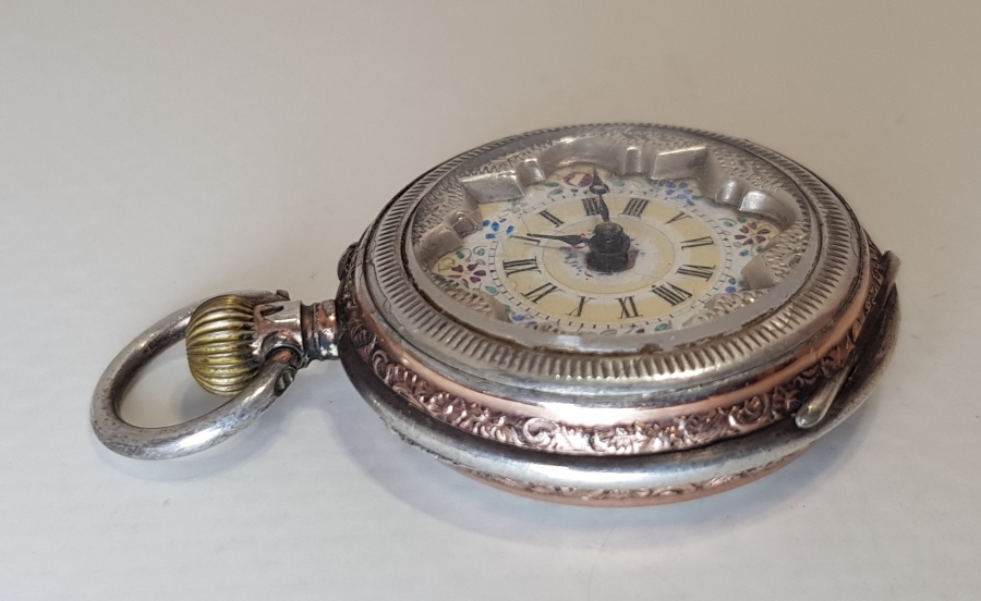 NADİR FORMDA MİNELİ KADRANLI GÜMÜŞ CEP SAATİ