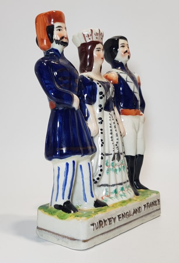 1856 KIRIM SAVAŞI HATIRASI ÜÇLÜ İTTİFAK LİDERLER KONULU PORSELEN HEYKEL - ÇOK NADİR