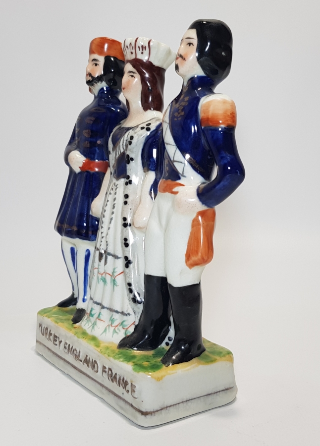 1856 KIRIM SAVAŞI HATIRASI ÜÇLÜ İTTİFAK LİDERLER KONULU PORSELEN HEYKEL - ÇOK NADİR