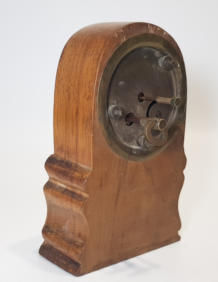 OSMANLI DÖNEMİ NADİR FORMDA AHŞAP MASA SAATİ