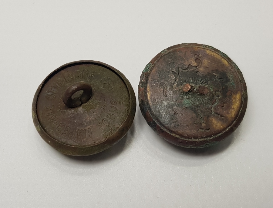 ÇANAKKALE SAVAŞI: ARKASI YAZILI BİR ÇİFT OSMANLI SUBAY DÜĞMESİ