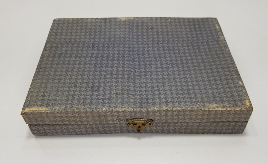 KUTUSUNDA, ERZURUM İŞİ OLTU TAŞLI, İNİSİYALLİ ÇAY KAŞIĞI TAKIMI