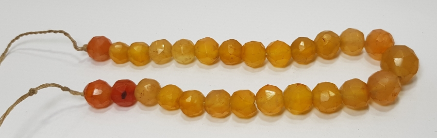 OSMANLI DÖNEMİ FASETALI KESİM NADİR RENKTE AKİK KOLYE