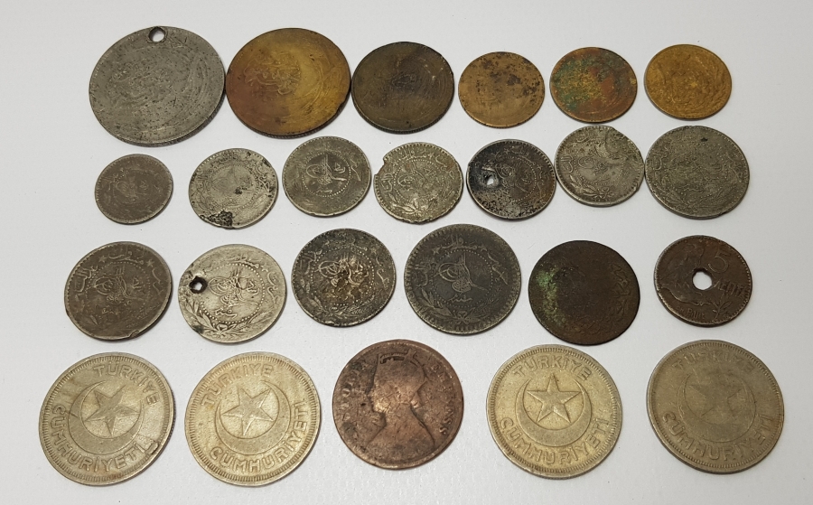 OSMANLI, CUMHURİYET VE YABANCI MADENİ PARA LOTU