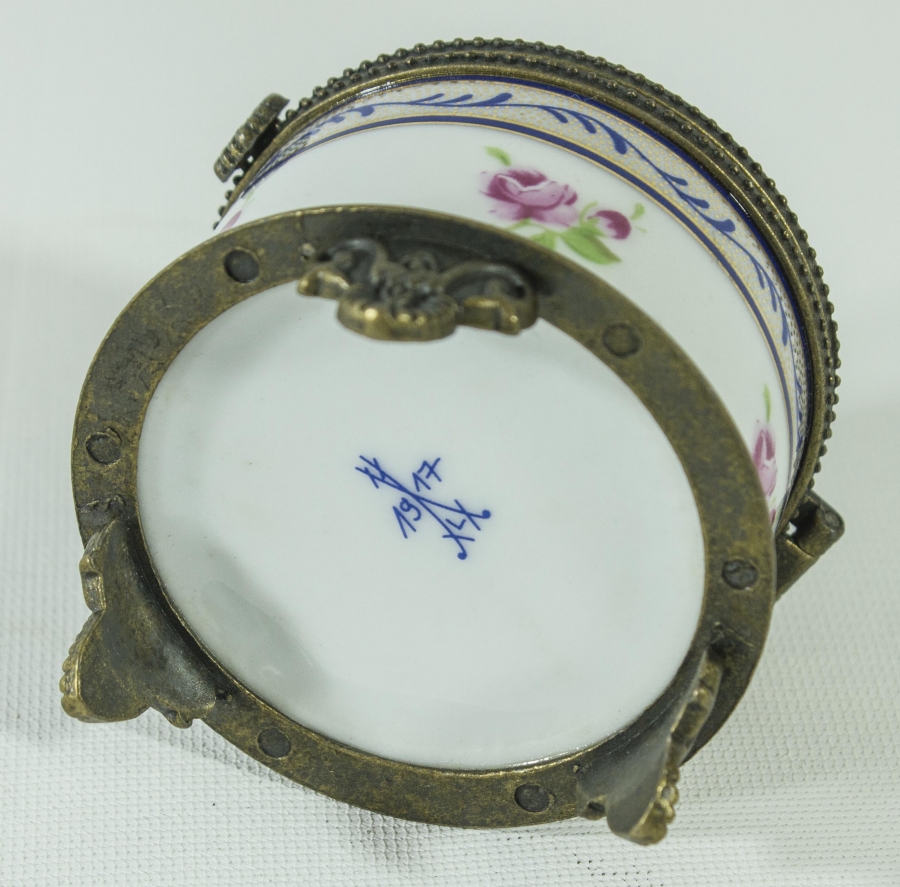 1917 MEISSEN PORSELEN MÜCEVHER KUTUSU