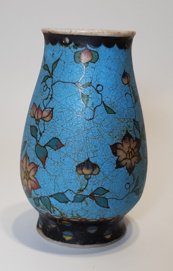 1900'LERDEN ÇİN YAPIMI PORSELEN VAZO