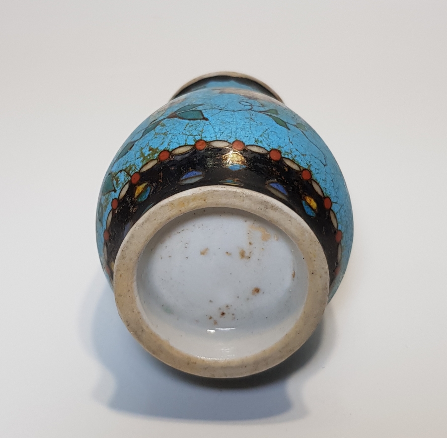 1900'LERDEN ÇİN YAPIMI PORSELEN VAZO