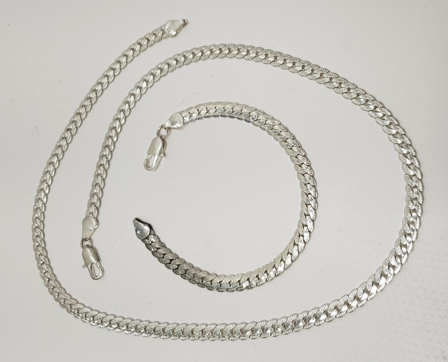 GÜMÜŞ KOLYE VE BİLEKLİK TAKIMI