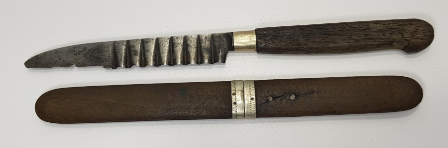 CUMHURİYET İLK DÖNEM BURSA İŞİ İKİ ADET BIÇAK