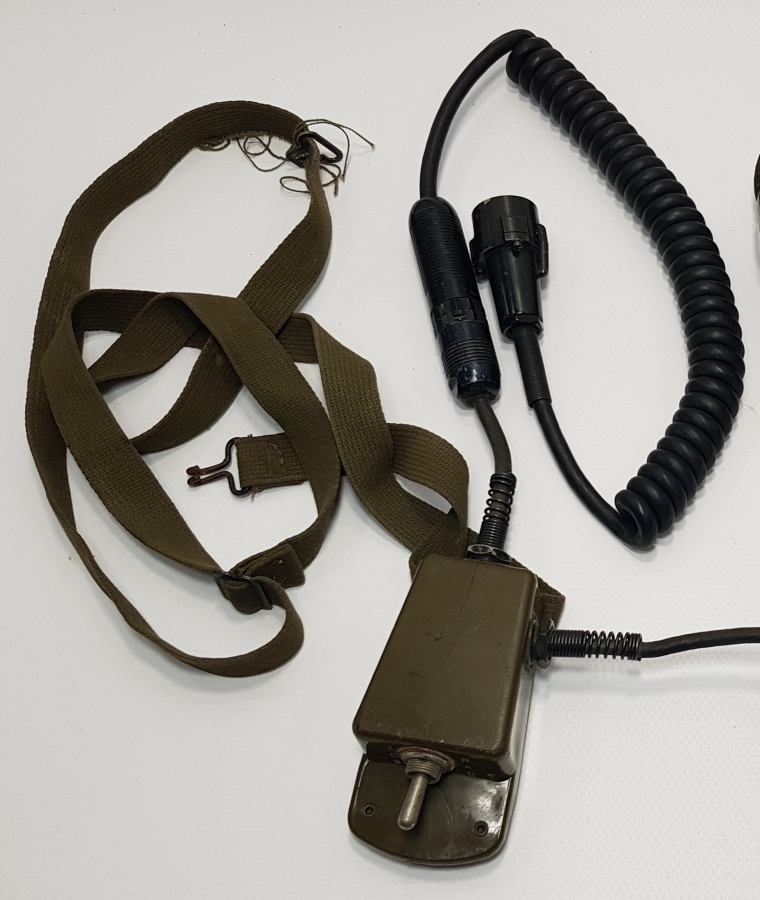 2. DÜNYA SAVAŞI DÖNEMİ TANKÇI KULAKLIK VE MİKROFON TAKIMI