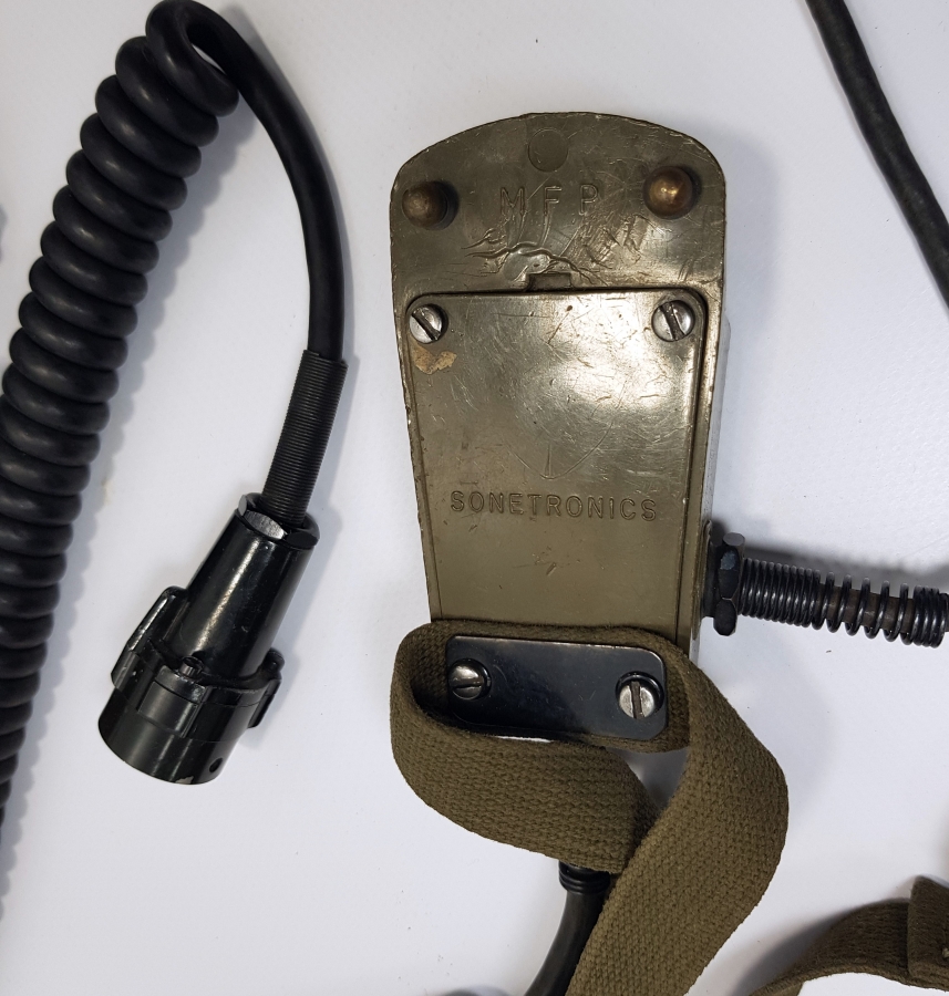 2. DÜNYA SAVAŞI DÖNEMİ TANKÇI KULAKLIK VE MİKROFON TAKIMI